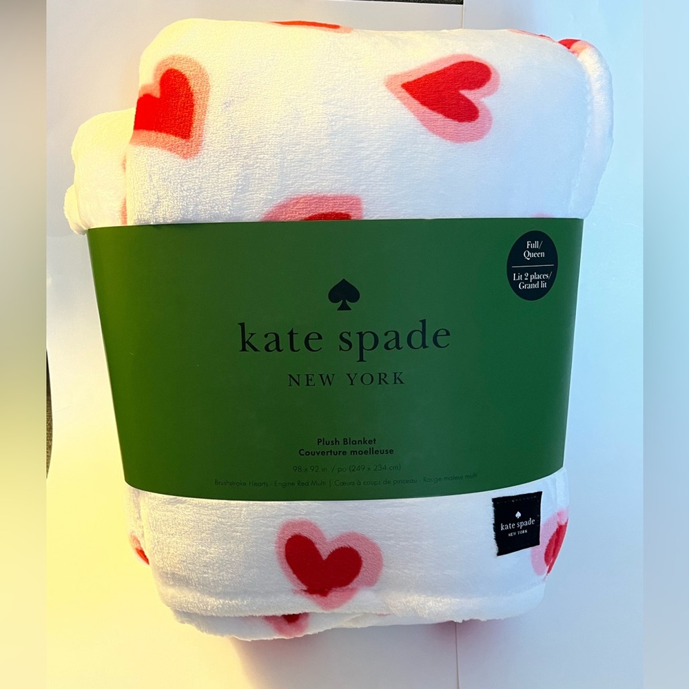 Kate Spade New York Pink Hearts Queen Fleece Throw - Blanket Plush NEW Unopened!